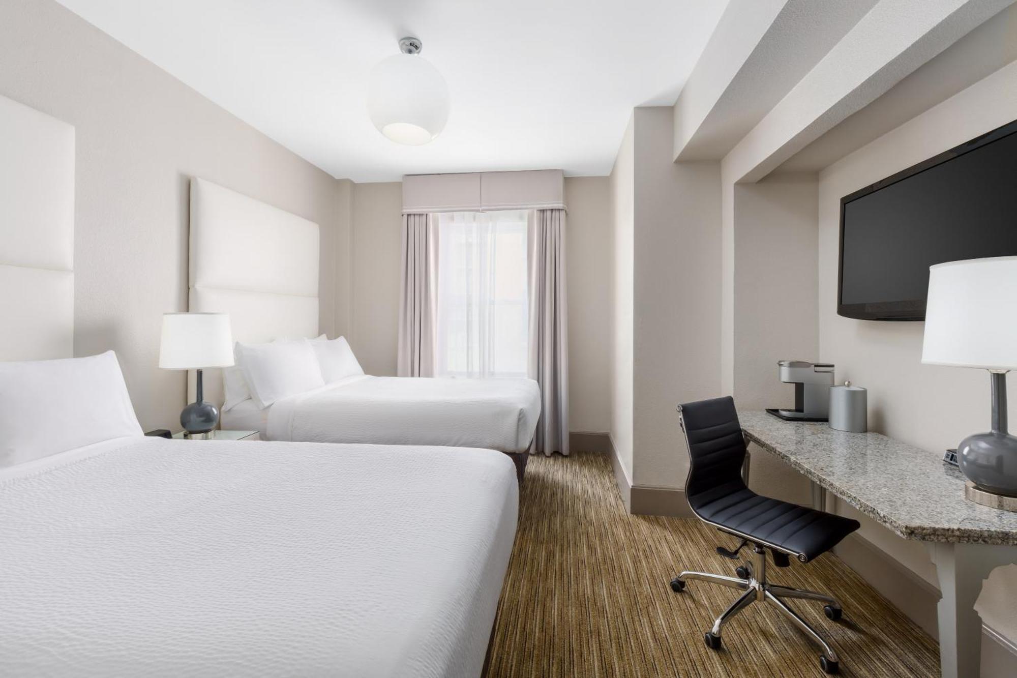 Holiday Inn Express Chicago - Magnificent Mile By Ihg מראה חיצוני תמונה