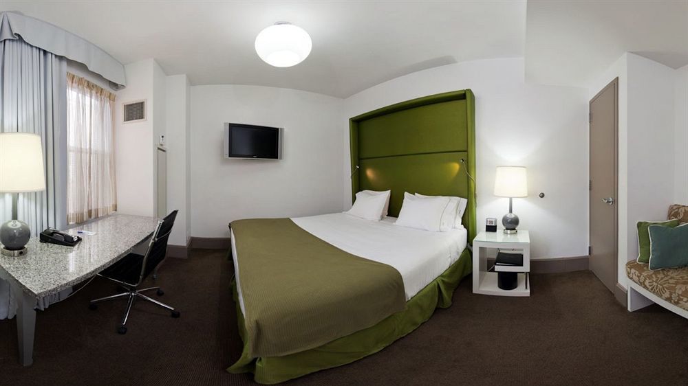Holiday Inn Express Chicago - Magnificent Mile By Ihg מראה חיצוני תמונה
