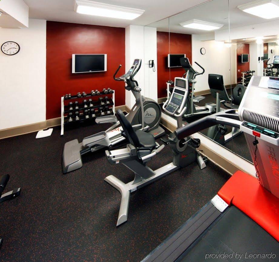 Holiday Inn Express Chicago - Magnificent Mile By Ihg מראה חיצוני תמונה
